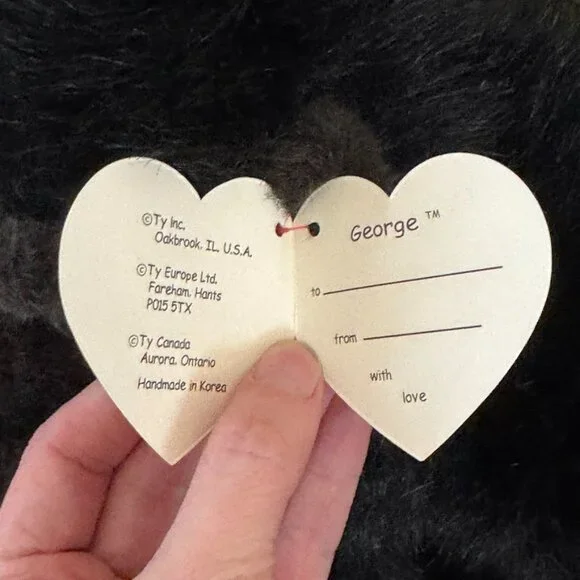 TY Beanie Baby “George” Gorilla 🦍 Medium/Large Black Plush w/ Heart Tag - Picture 3 of 3